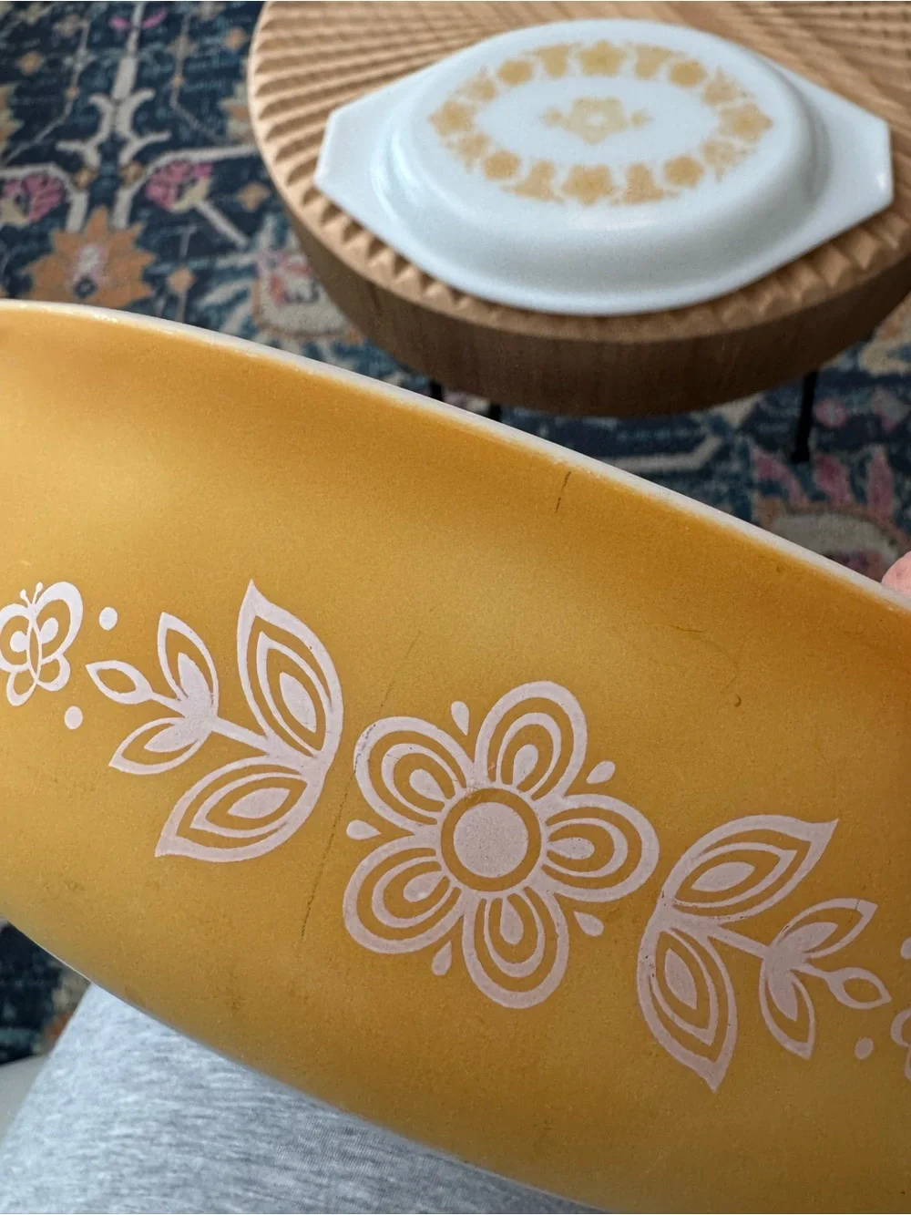 Pyrex Butterfly Gold oval casserole dish matching patterned Opal glass lid